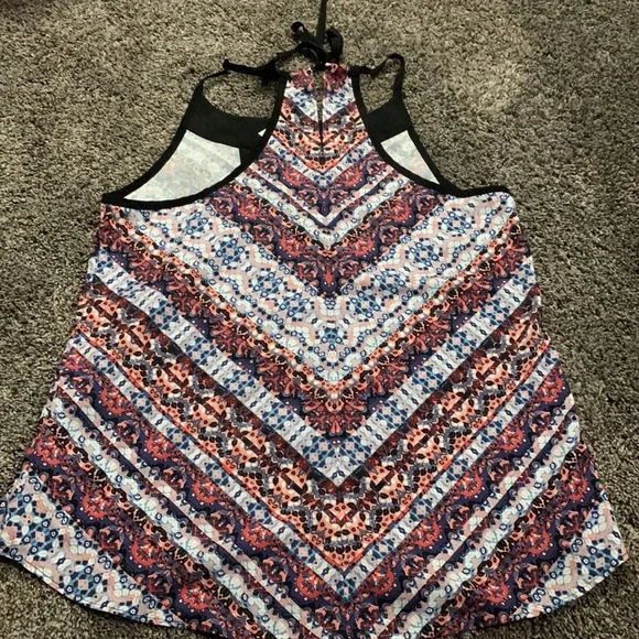 Women’s Athleta tank top - Picture 5 of 7